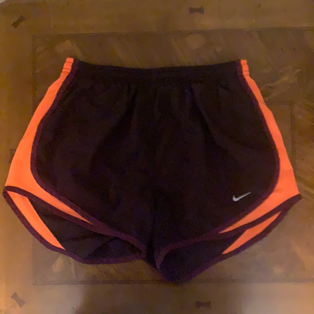 Nike Dri-Fit Women’s Tempo Shorts